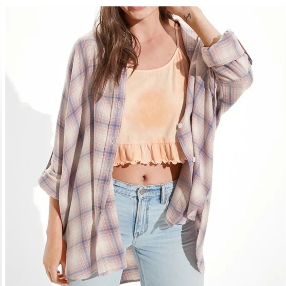 American Eagle AEO Women's Plaid Oversized Flannel Button Up Shirt Size